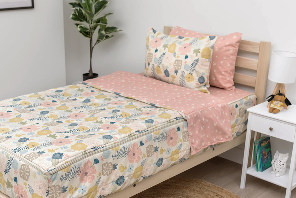 Blossoms Zipper Bedding