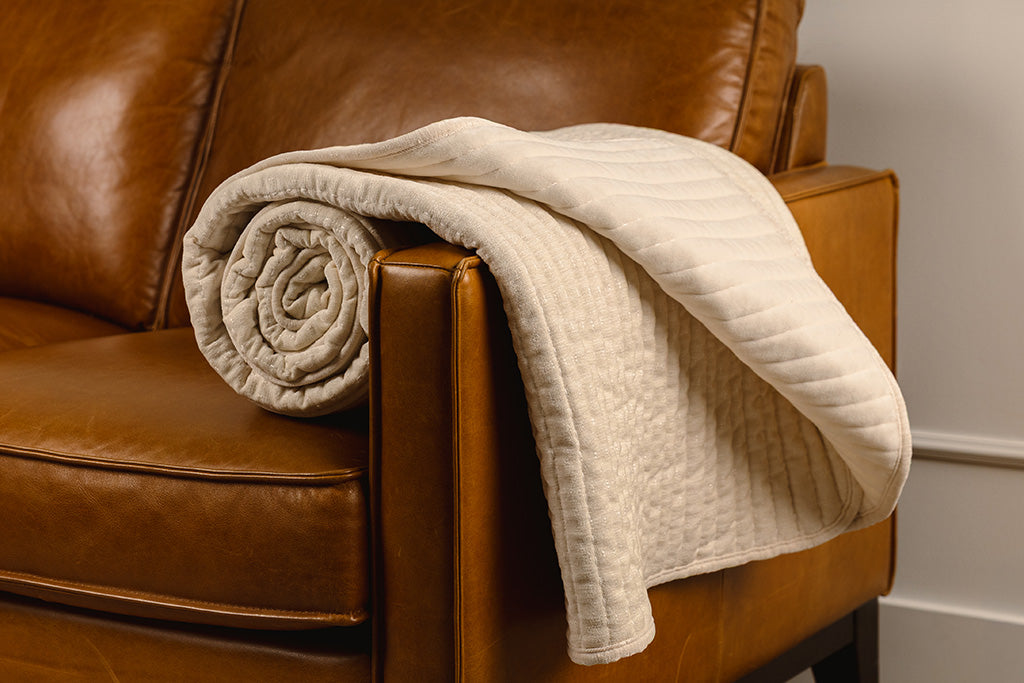 Charlie Luxe Blanket - Image 6