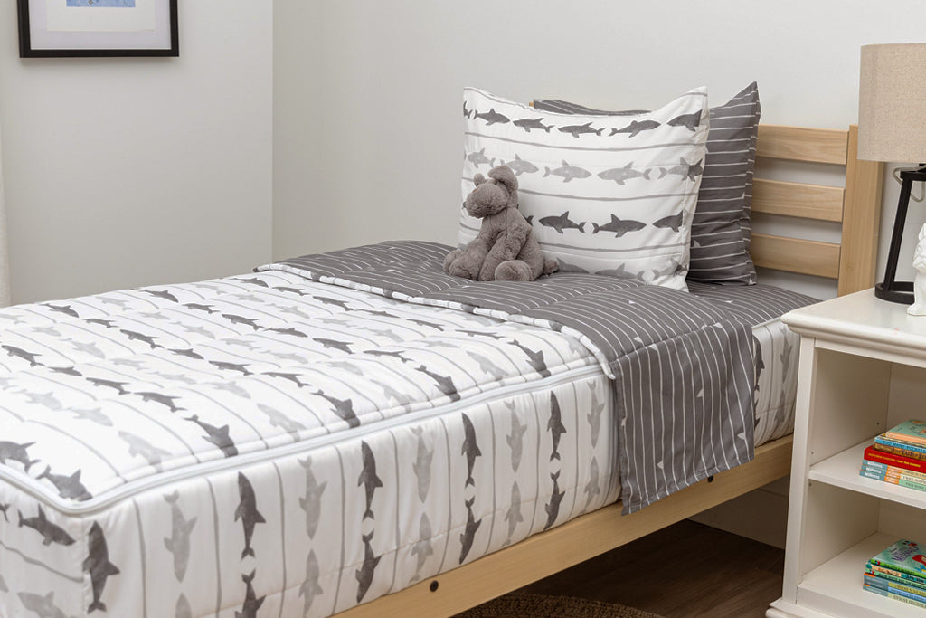 Great White Zipper Bedding