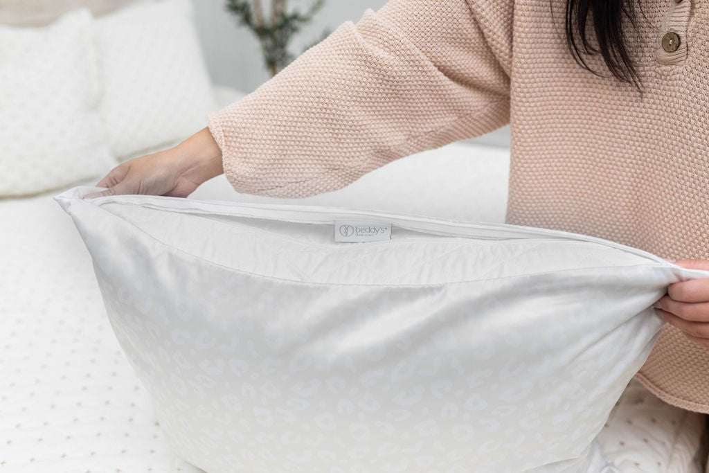 Ivory Satin Pillowcase - Image 4
