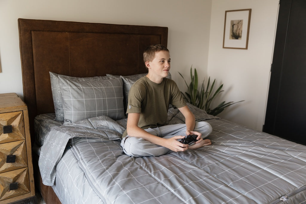 Level Up Zipper Bedding - Image 5