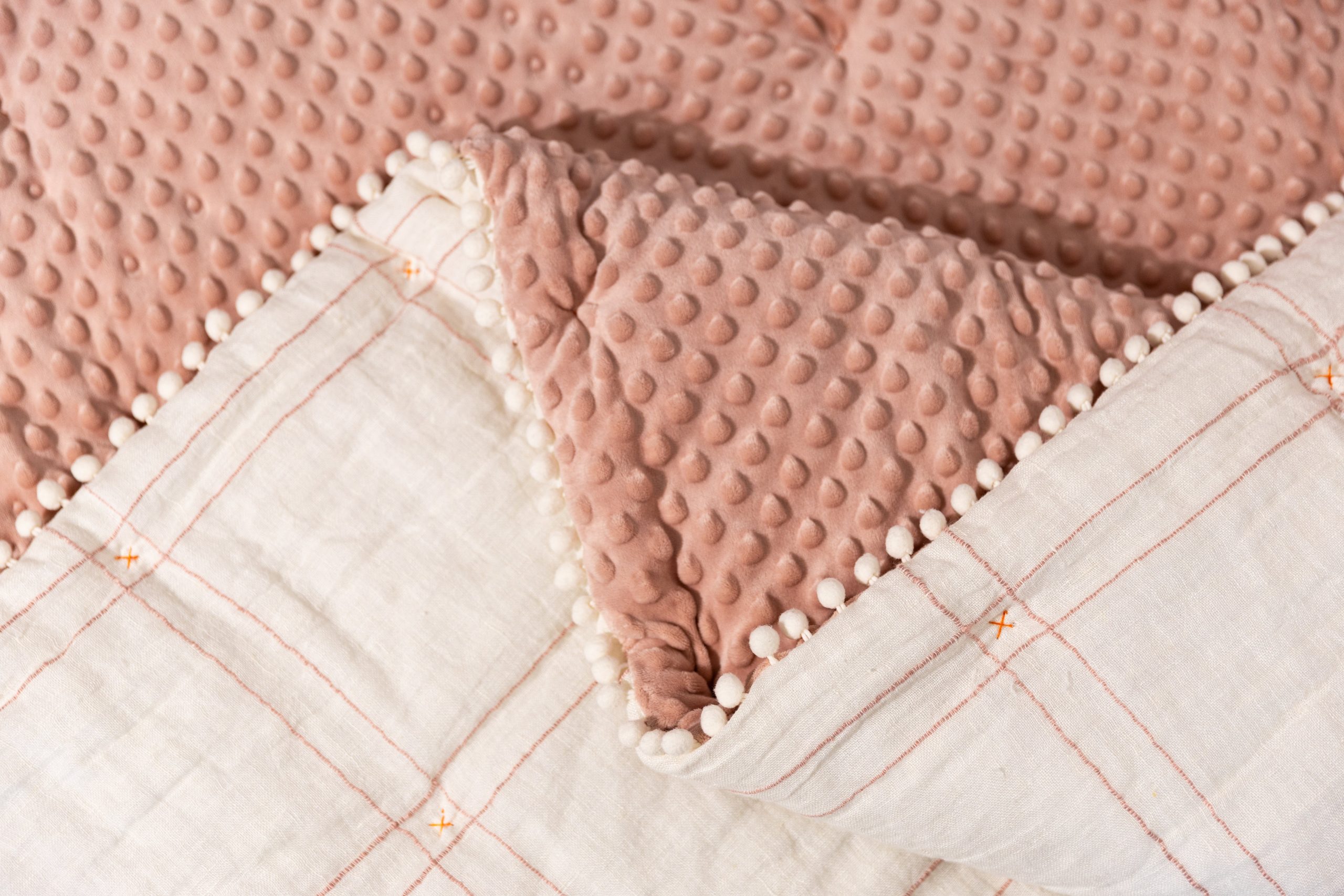 Miley Luxe Blanket - Image 3