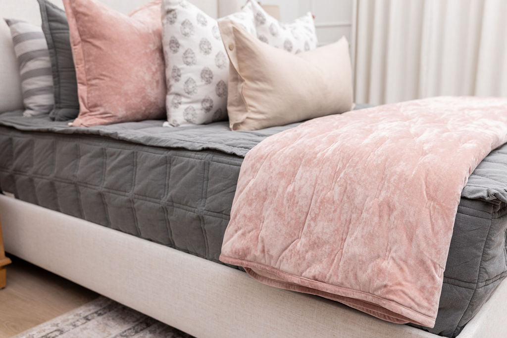 Parker Luxe Blanket - Image 4