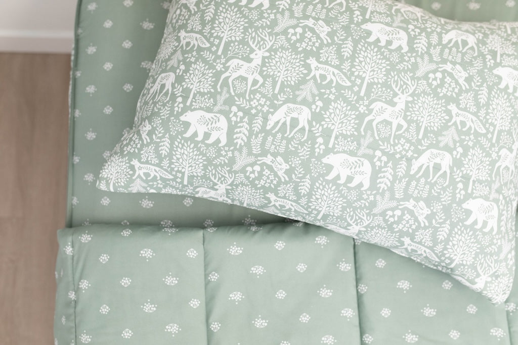Into The Woods Zipper Bedding - Image 4